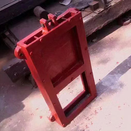 DY型可调节堰门